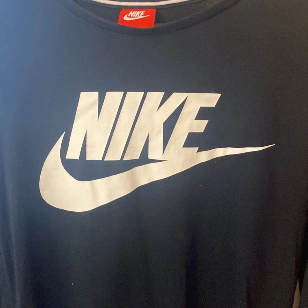 Nike Long Sleeve Top